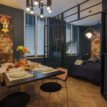 Sublimappartlamarquisepariscenter2bathr * Parigi