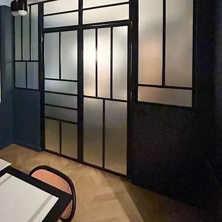 Sublimappartlamarquisepariscenter2bathr *