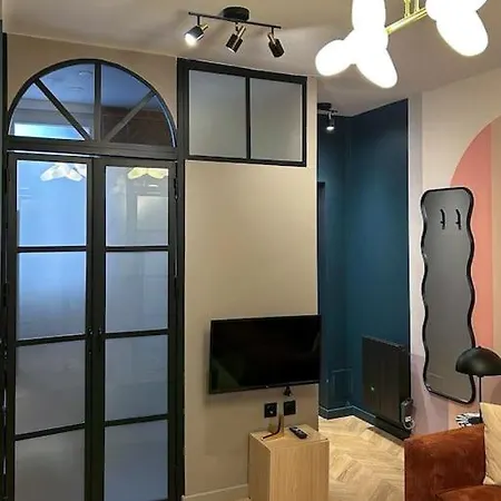 Sublimappartlamarquisepariscenter2bathr Parigi